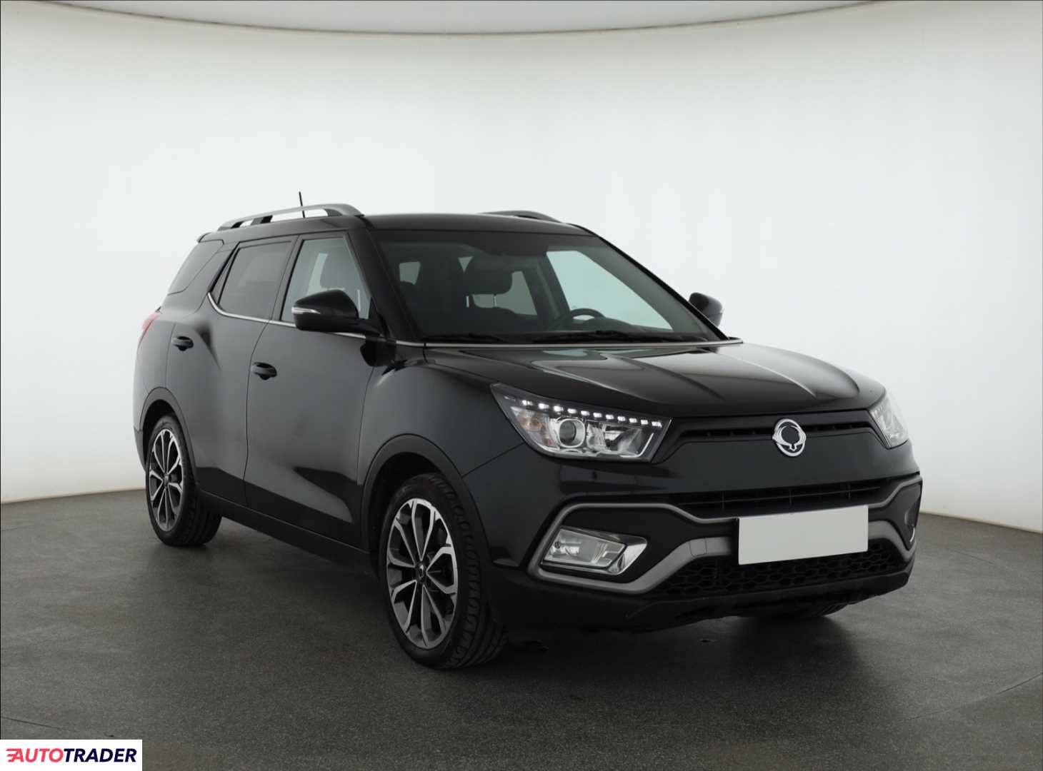 Ssang Yong XLV 2016 1.6 126 KM
