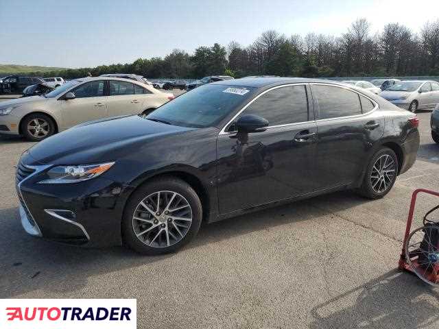 Lexus ES 2018 3