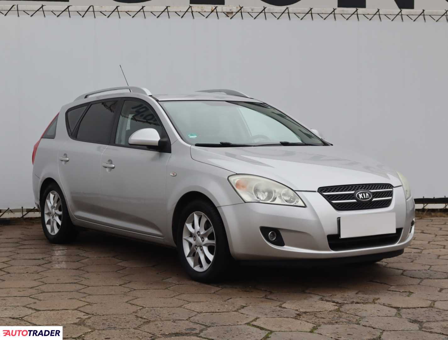 Kia Ceed 2008 1.6 124 KM