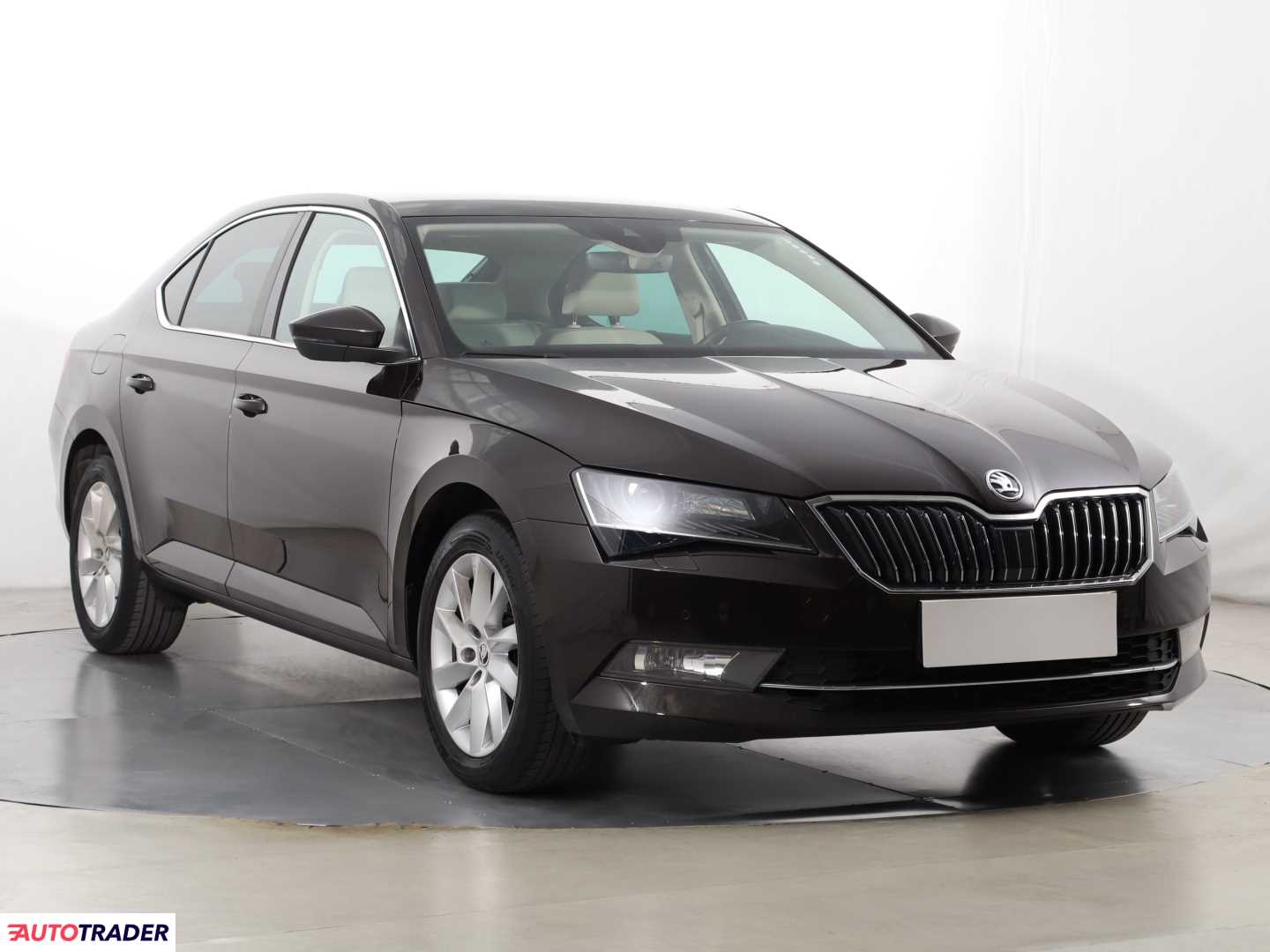 Skoda Superb 2015 2.0 187 KM