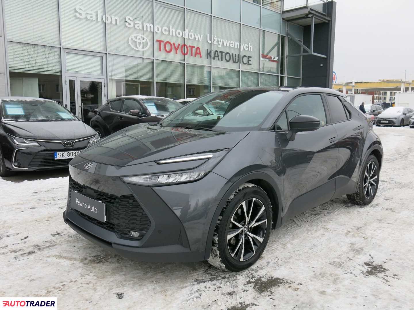 Toyota C-HR 2024 1.8 140 KM