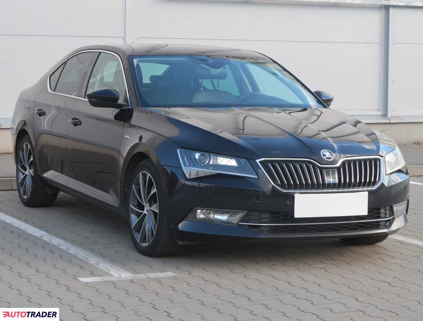 Skoda Superb 2016 2.0 217 KM