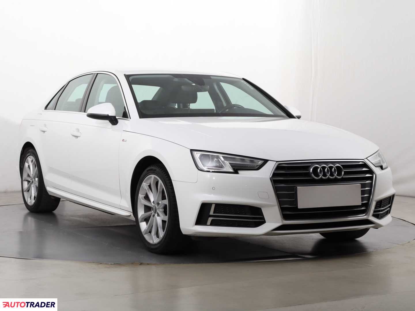 Audi A4 2017 1.4 147 KM