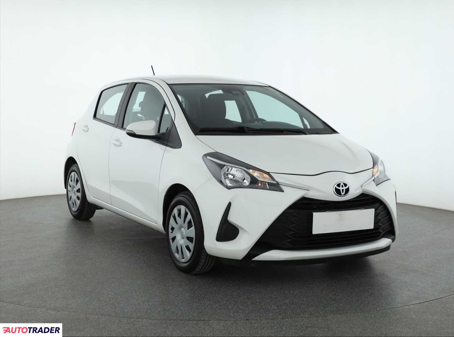 Toyota Yaris 1.0 68 KM 2018r. (Piaseczno)