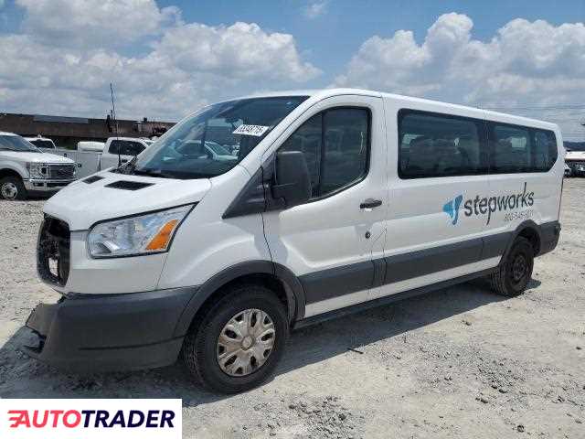 Ford Transit 2019 3