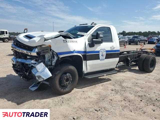 Chevrolet Silverado 6.0 diesel 2023r. (HOUSTON)