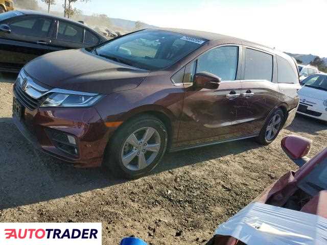 Honda Odyssey 2019 3