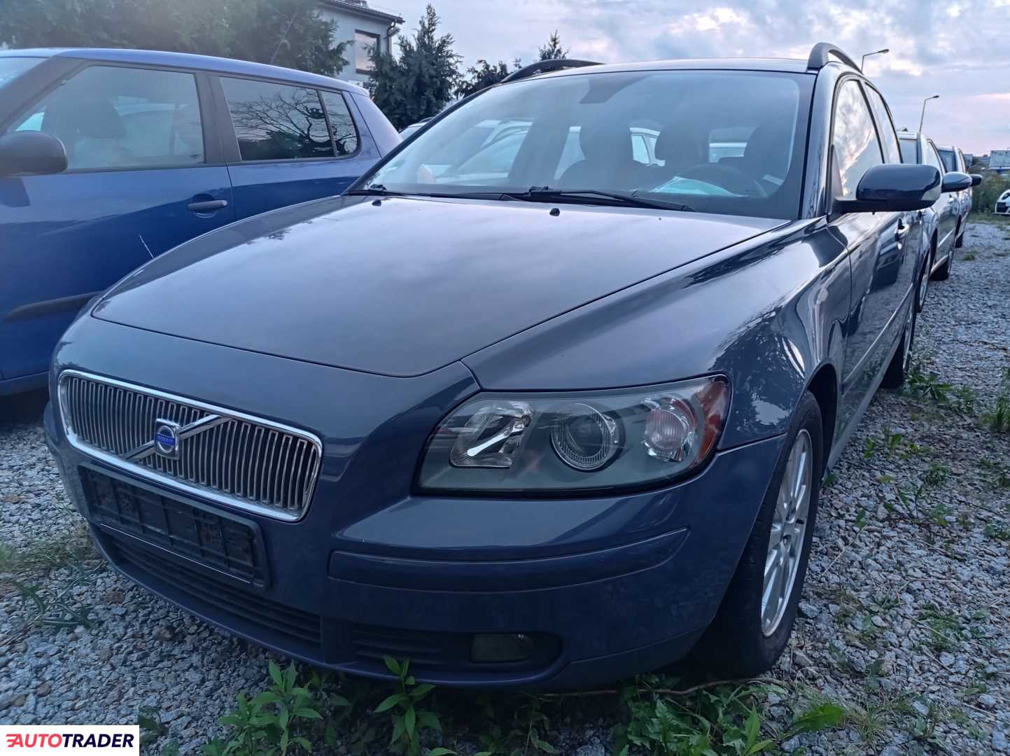 Volvo V50 2005 2.4 140 KM