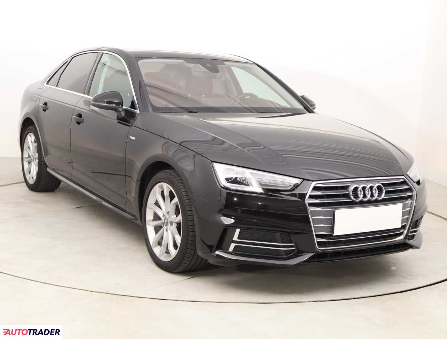 Audi A4 2018 1.4 147 KM