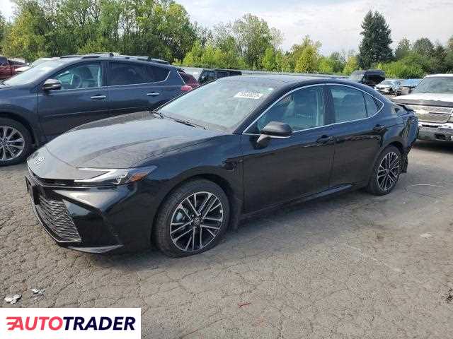 Toyota Camry 2025 2