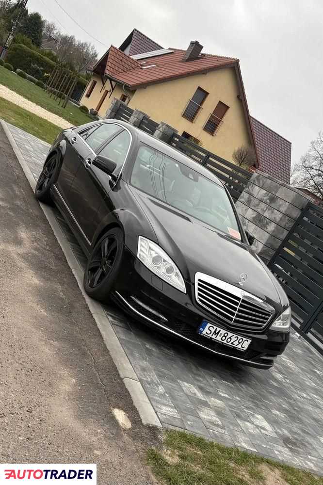 Mercedes S-klasa 2012 3.0 258 KM