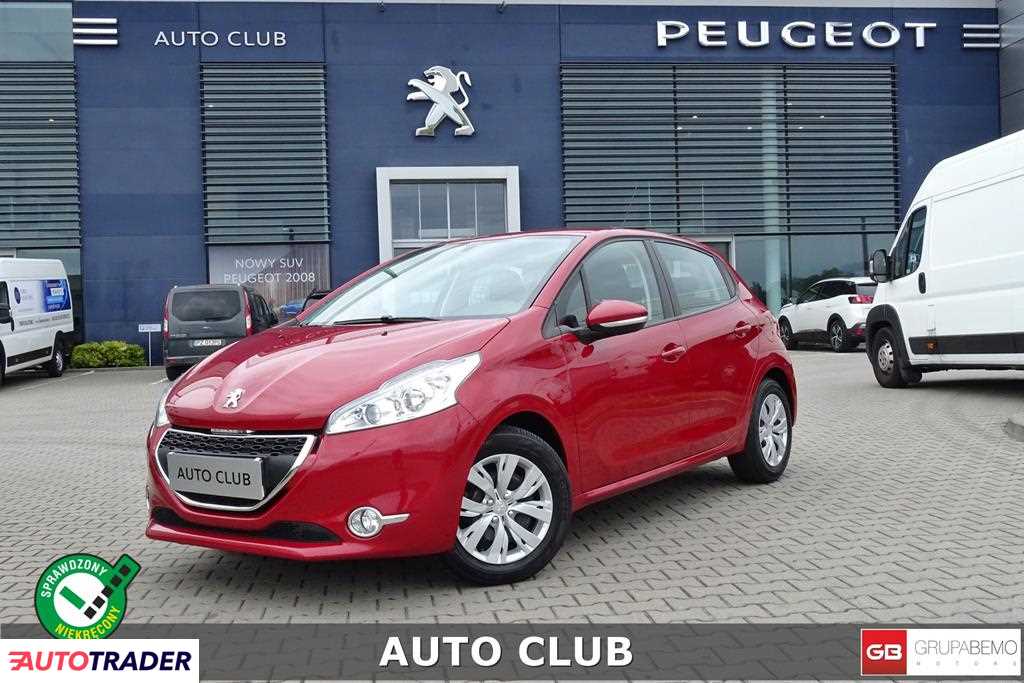 Peugeot 208 2014 1.2 82 KM Peugeot 208 2014 1.2 82 KM