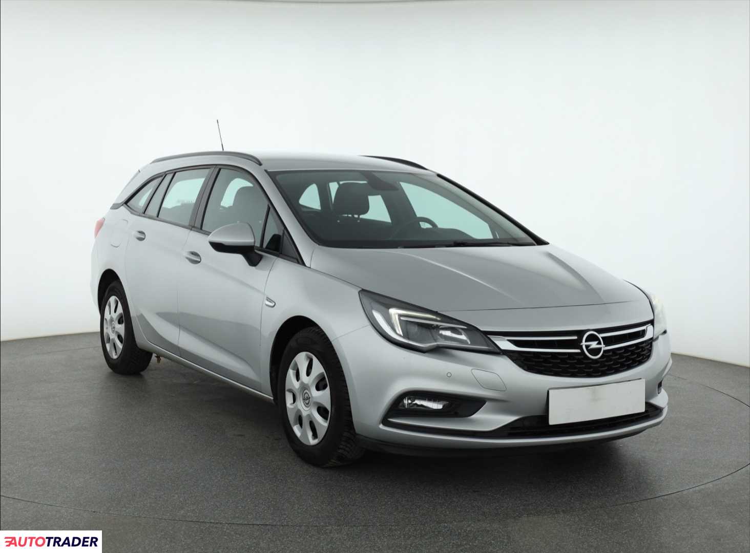 Opel Astra 2019 1.4 147 KM