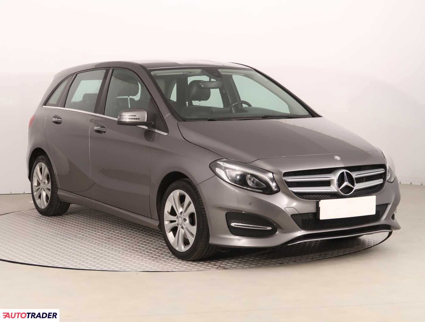 Mercedes B-klasa 2015 2.0 181 KM