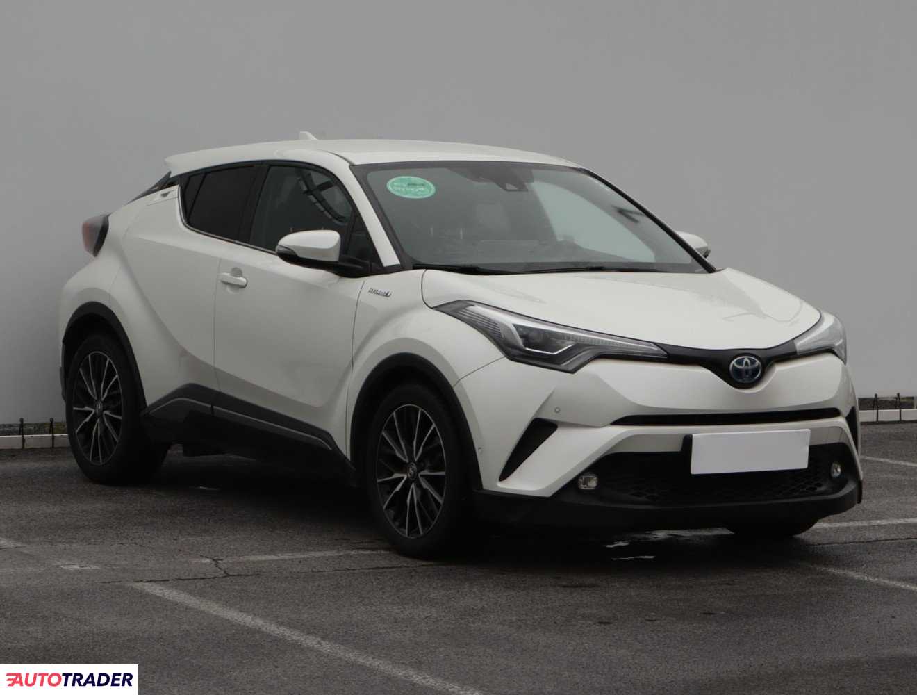 Toyota C-HR 2016 1.8 120 KM