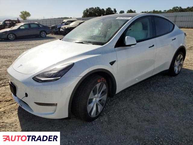 Tesla Model Y 2022 Tesla Model Y 2022