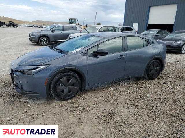Toyota Prius 2024 2 Toyota Prius 2024 2