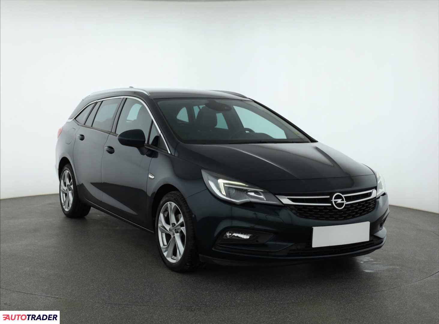 Opel Astra 1.4 147 KM 2016r. (Piaseczno)