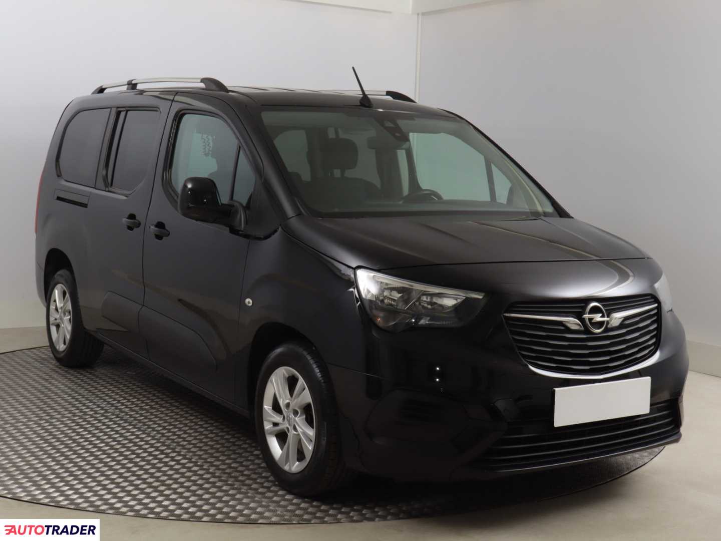 Opel Combo 2019 1.5 100 KM