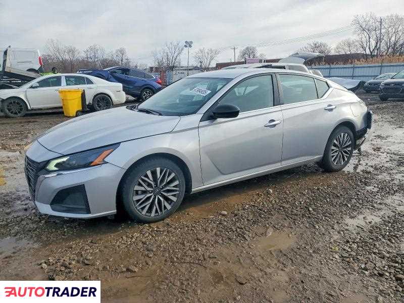 Nissan Altima 2024 2