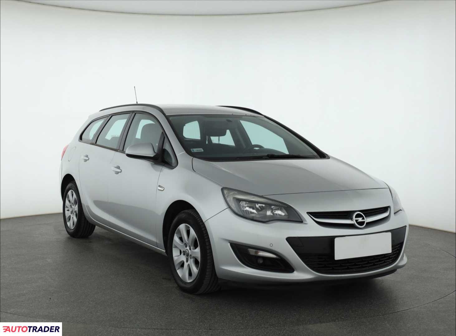 Opel Astra 2015 1.6 134 KM