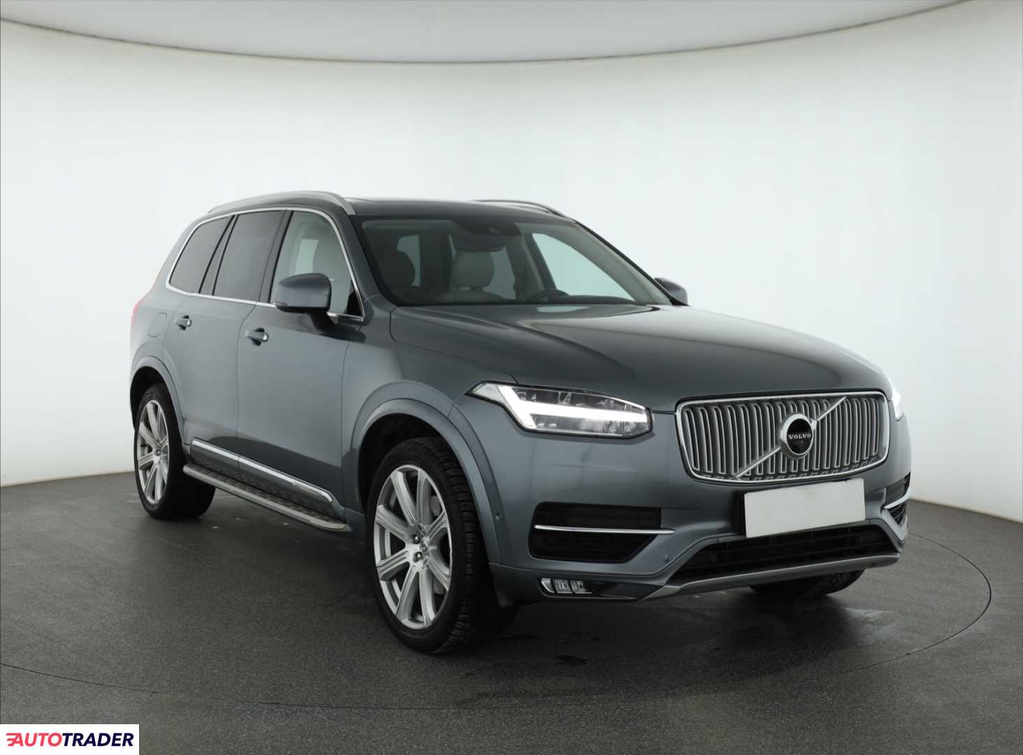 Volvo XC90 2017 2.0 231 KM