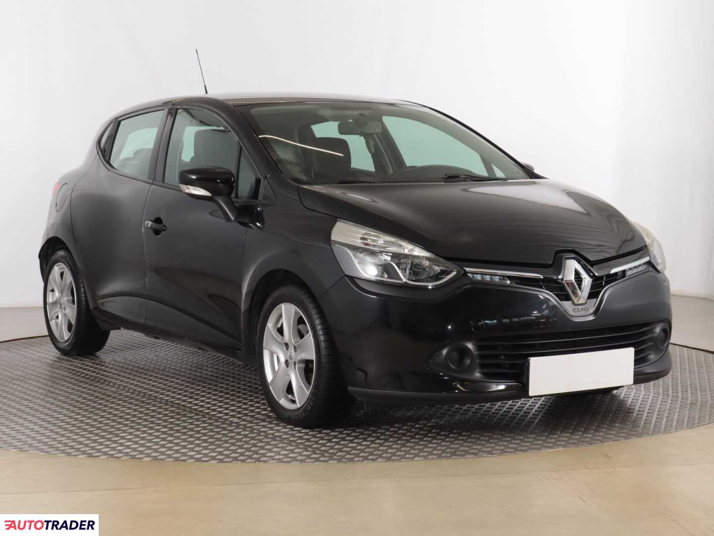 Renault Clio 2015 1.1 72 KM