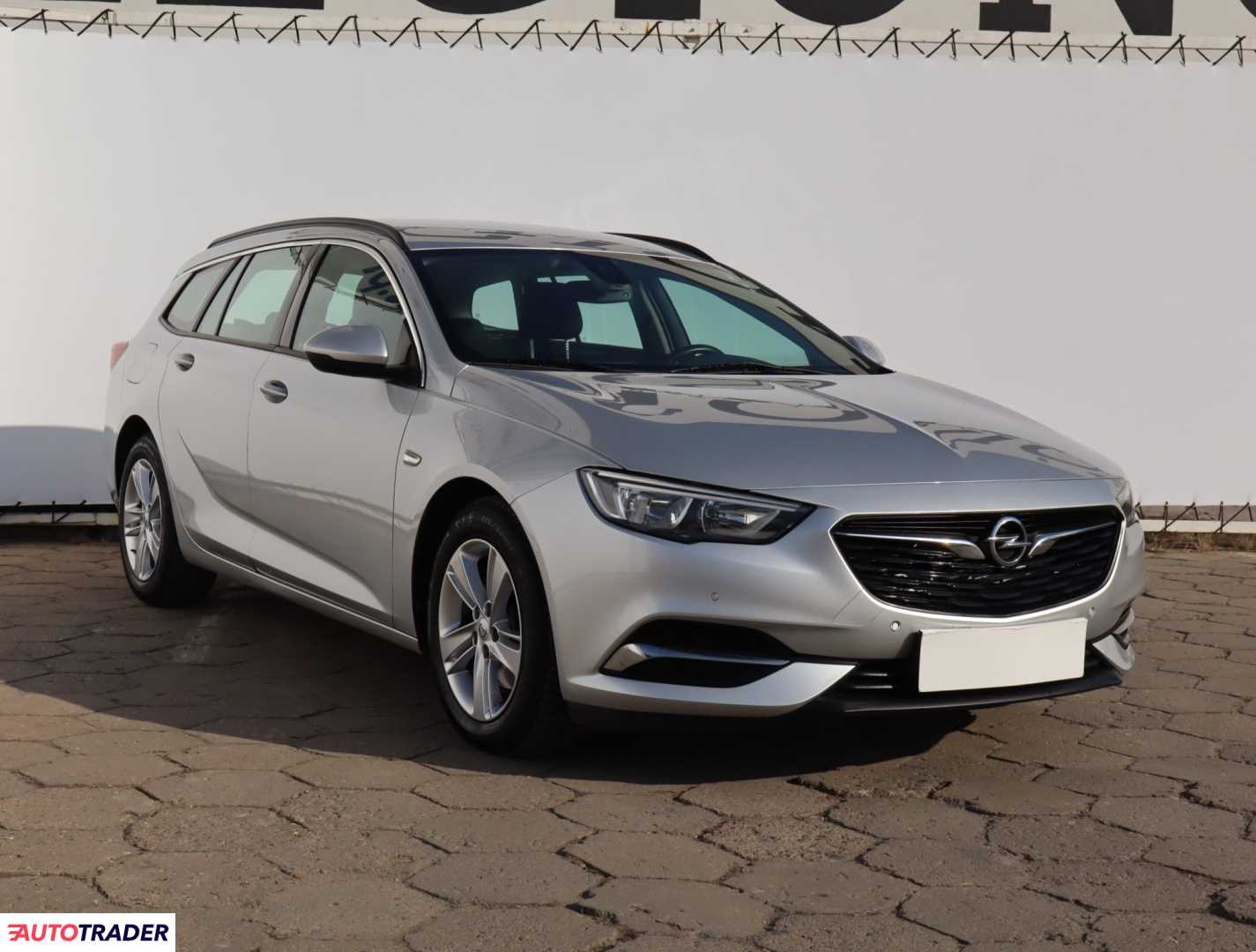 Opel Insignia 1.6 134 KM 2017r. (Piaseczno)