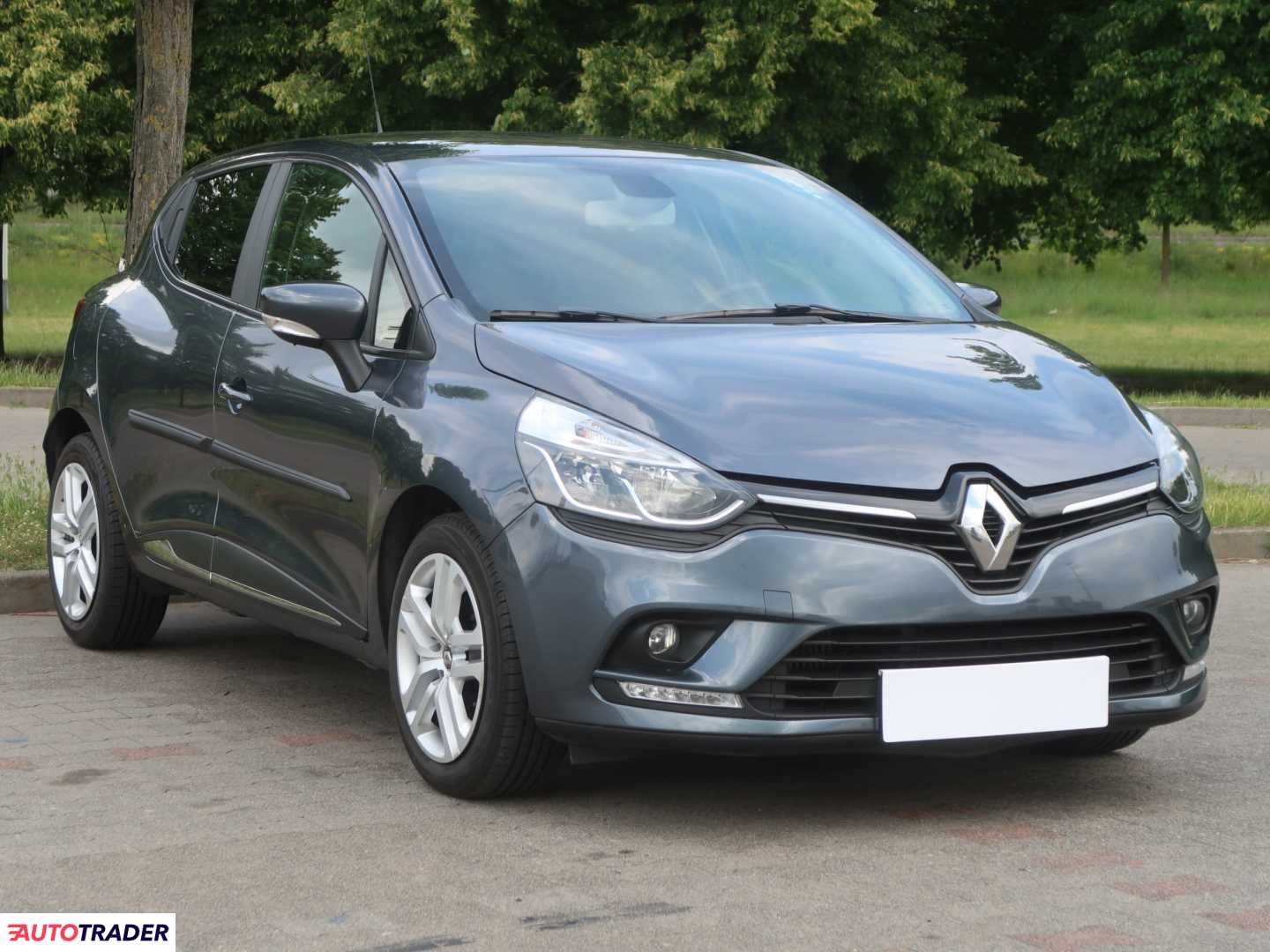 Renault Clio 2020 0.9 88 KM