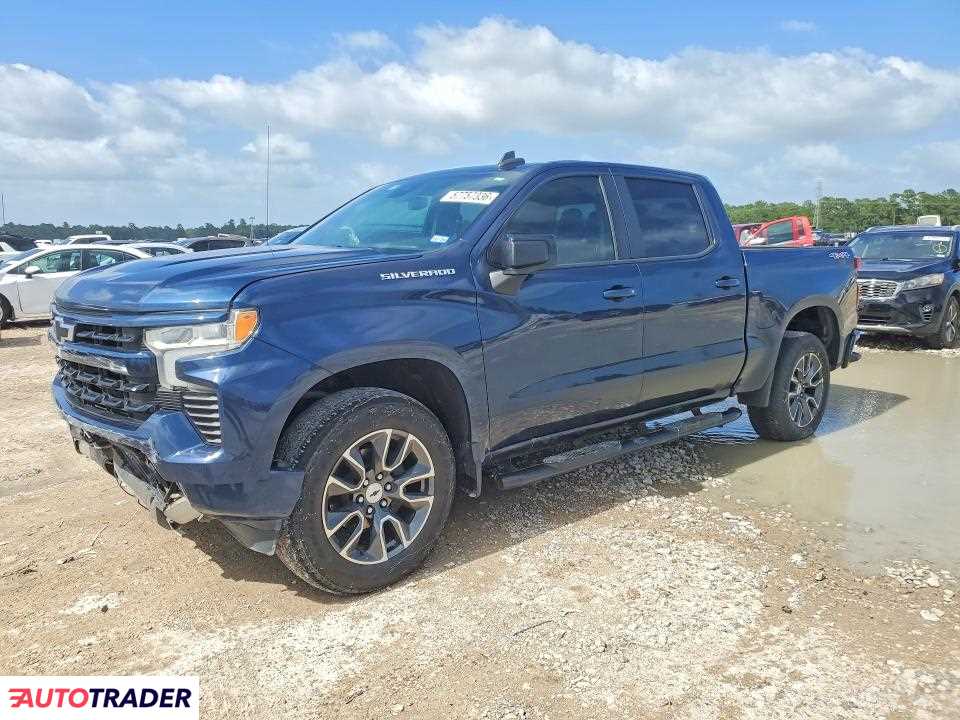 Chevrolet Silverado 2022 5