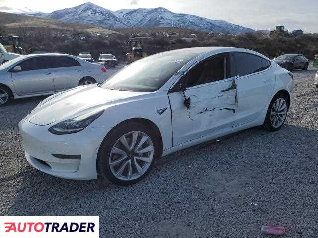 Tesla Model 3 2019 Tesla Model 3 2019