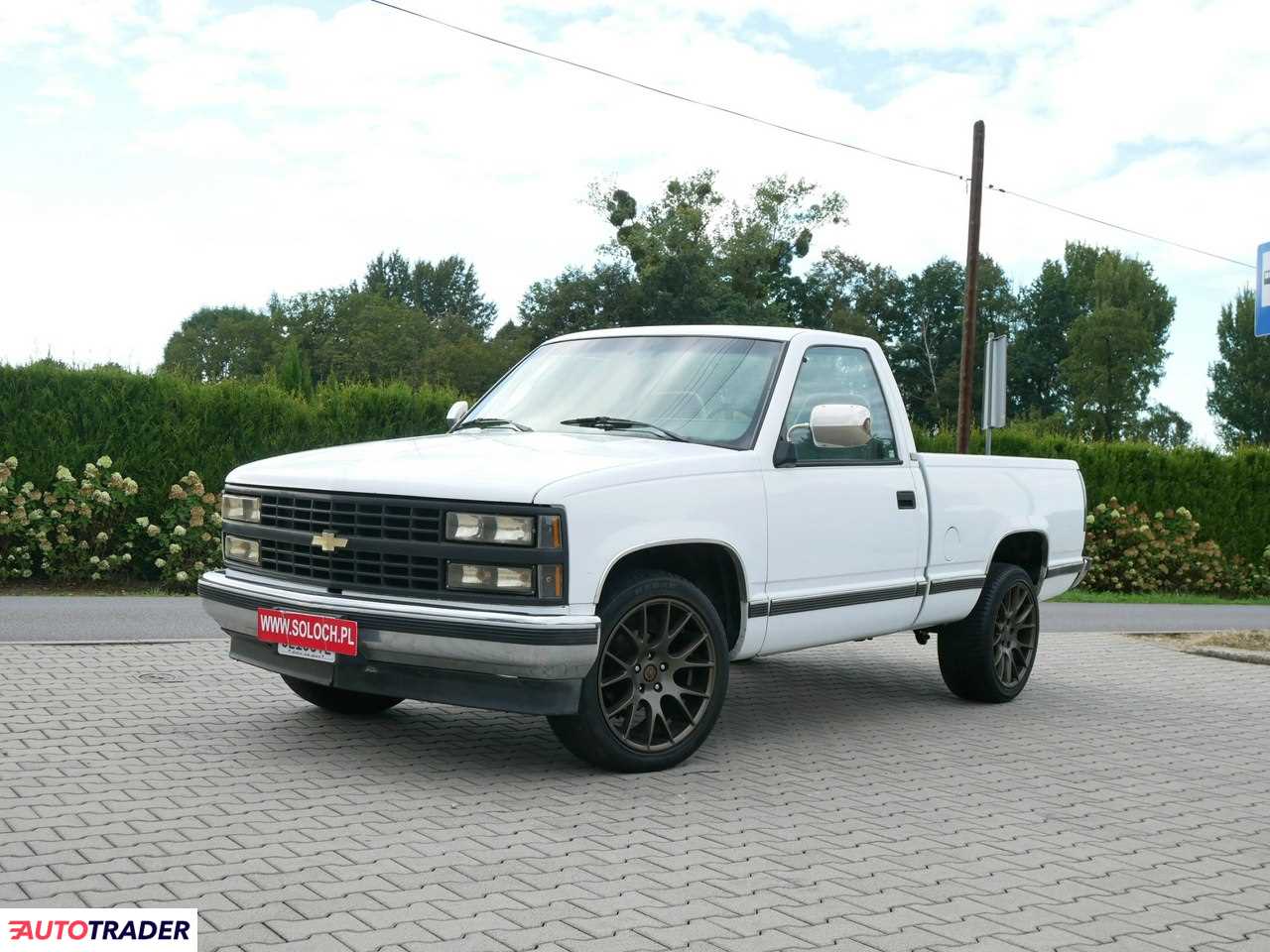 Chevrolet Silverado 1991 5.7 190 KM