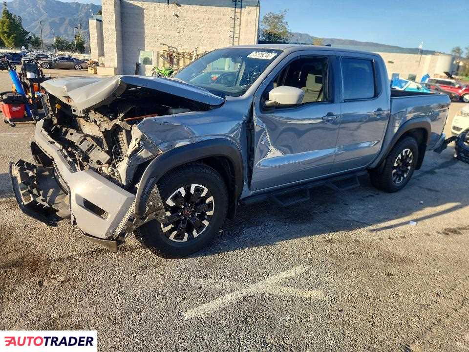 Nissan Frontier 2022 3