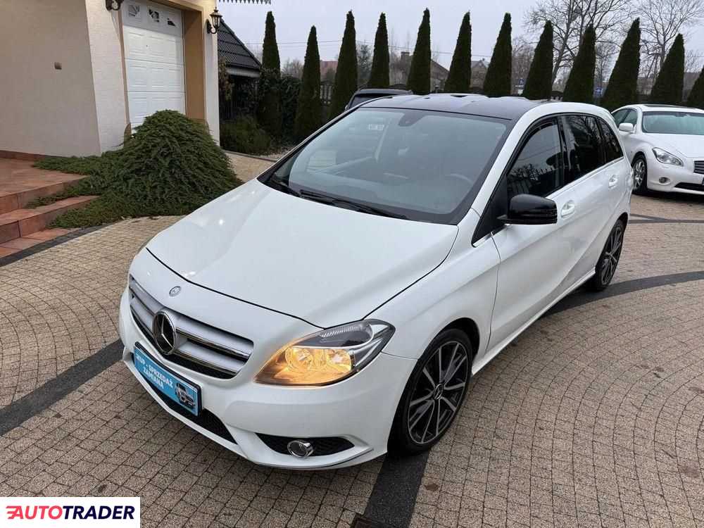 Mercedes B-klasa 1.5 diesel 109 KM 2015r. (krotoszyn)