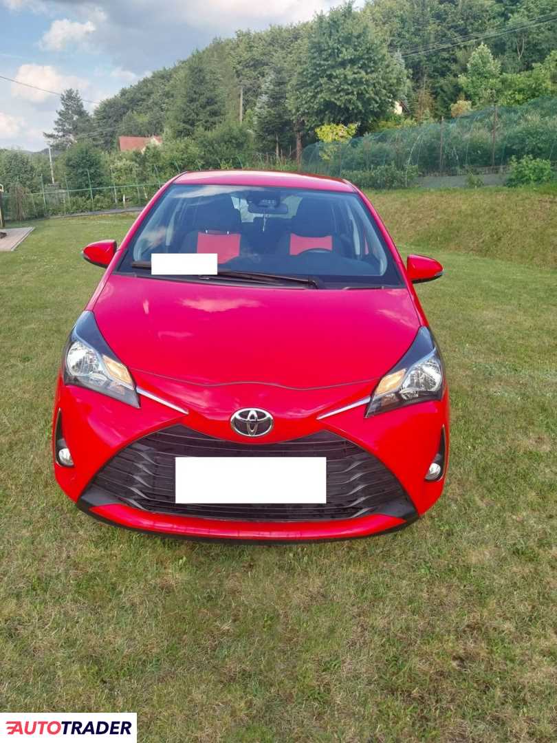 Toyota Yaris 2019 1.5 111 KM