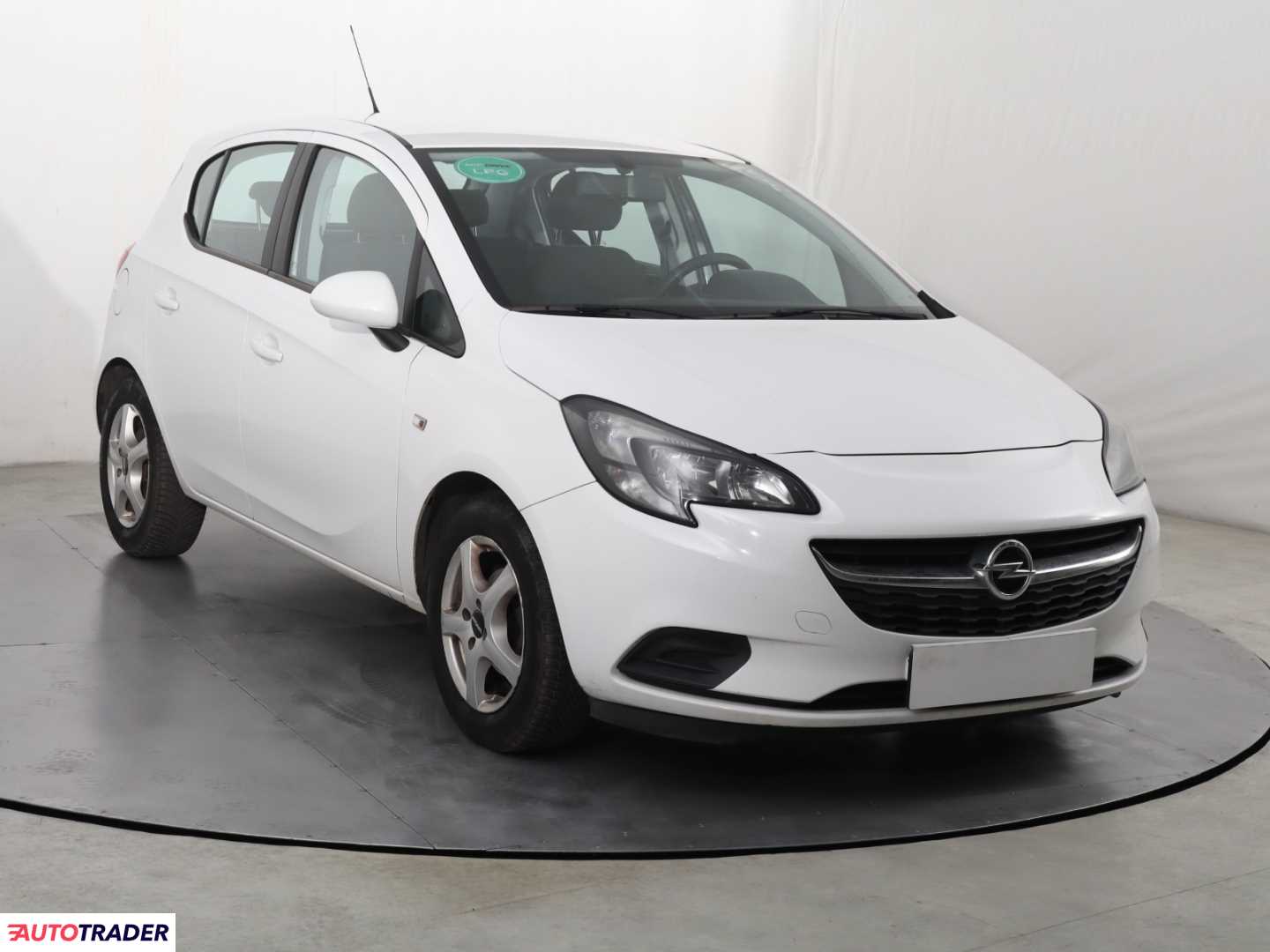 Opel Corsa 2015 1.4 88 KM