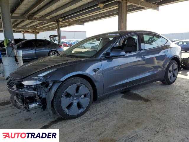 Tesla Model 3 2023