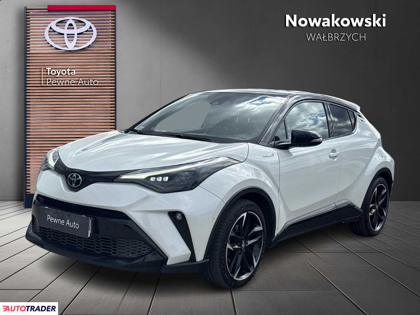 Toyota C-HR 2021 2.0 184 KM