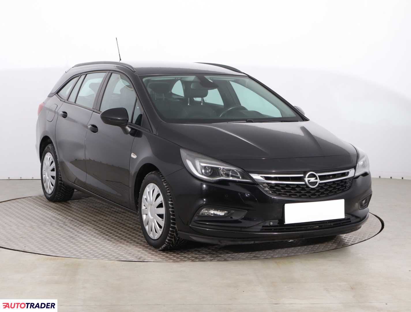 Opel Astra 2017 1.4 147 KM