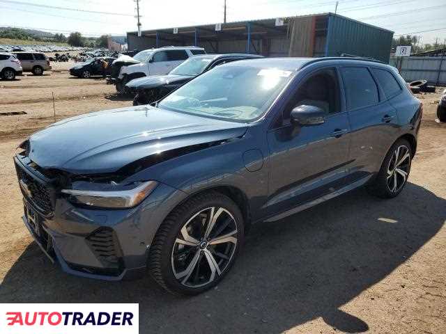 Volvo XC60 2022 2