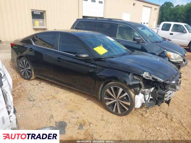 Nissan Altima 2021 2