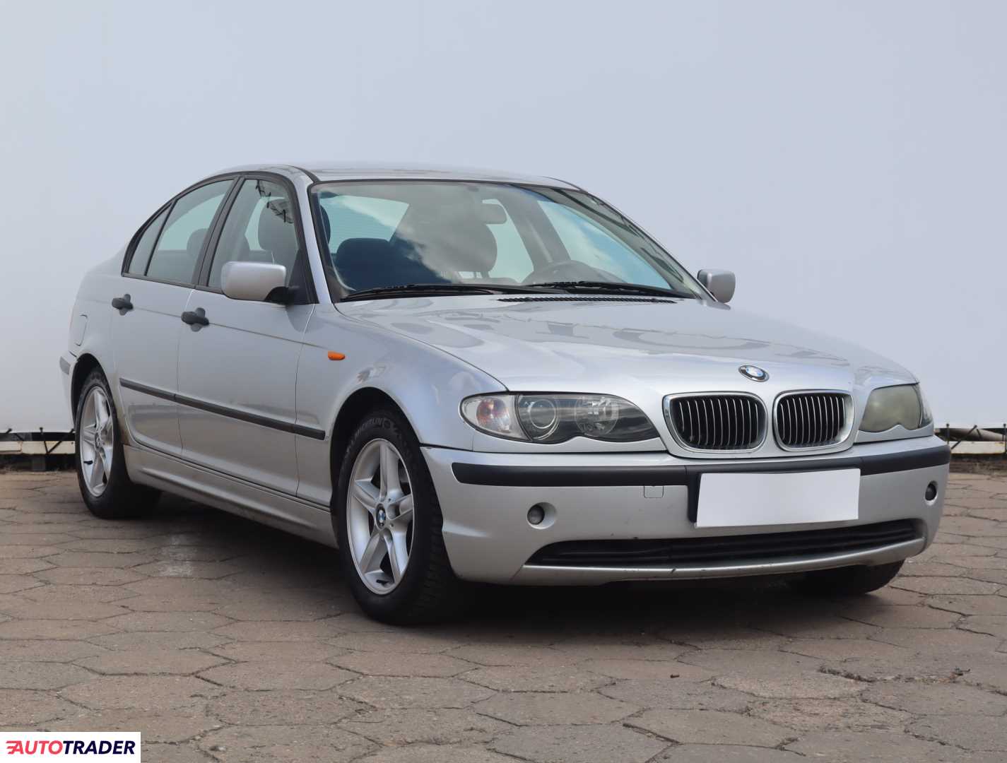 BMW 318 2004 2.0 113 KM BMW 318 2004 2.0 113 KM