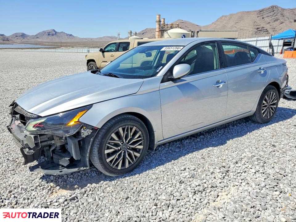 Nissan Altima 2023 2