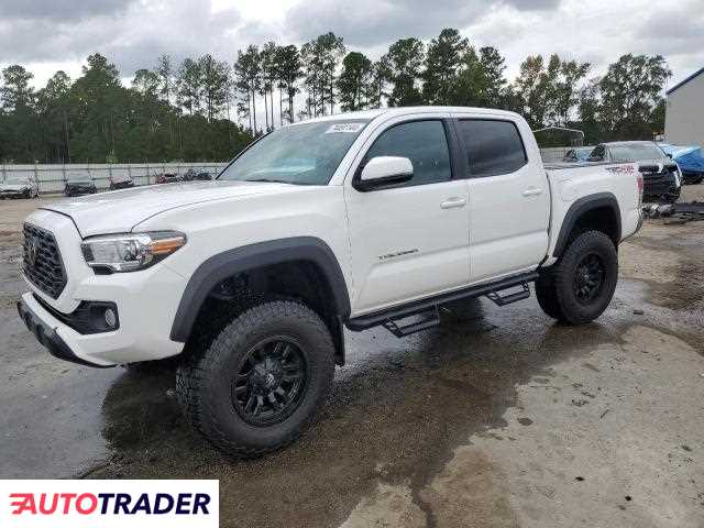 Toyota Tacoma 3.0 benzyna 2020r. (HARLEYVILLE)