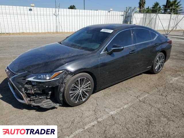 Lexus ES 2.0 hybrydowy 2022r. (VAN NUYS)