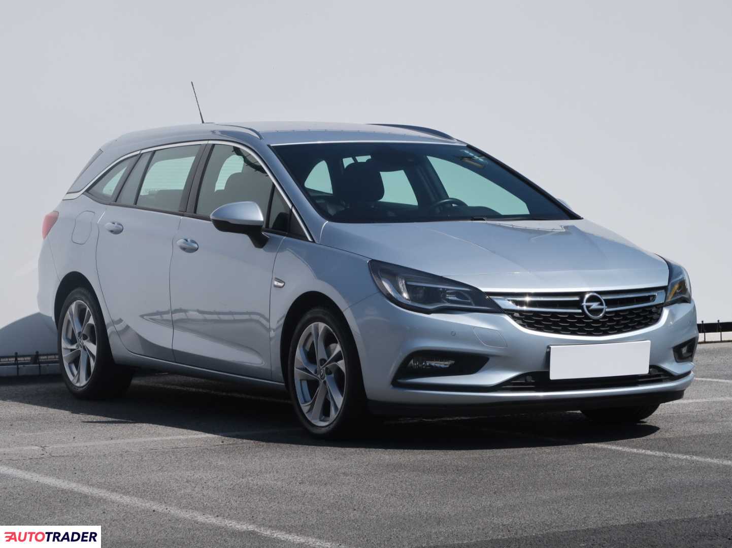Opel Astra 2016 1.4 147 KM