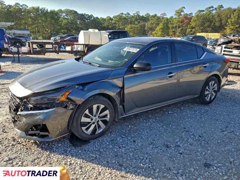 Nissan Altima 2024 2