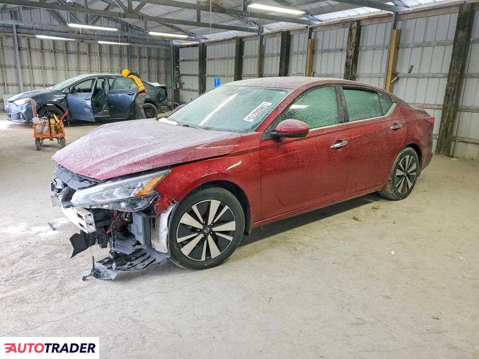 Nissan Altima 2021 2