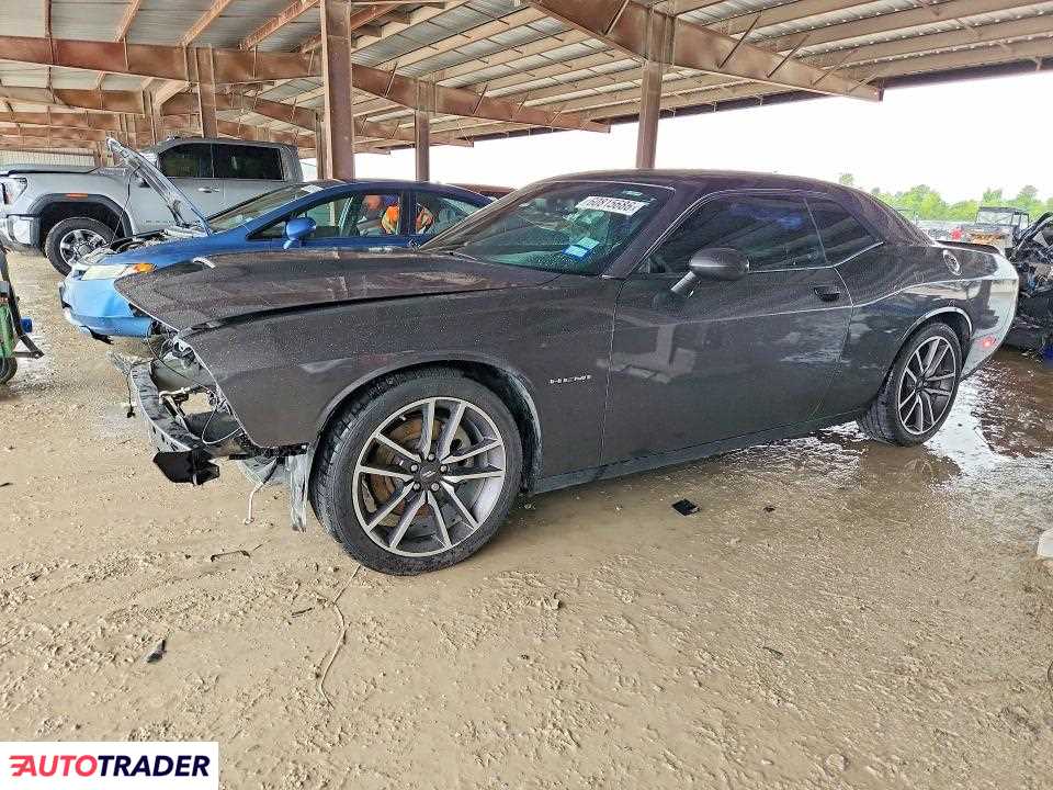 Dodge Challenger 2022 5