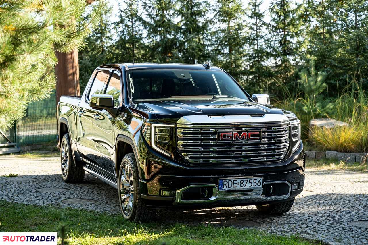 GMC Sierra 2023 5.3 355 KM GMC Sierra 2023 5.3 355 KM